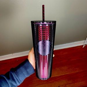 Starbucks Holiday 2020 Berry Tumbler